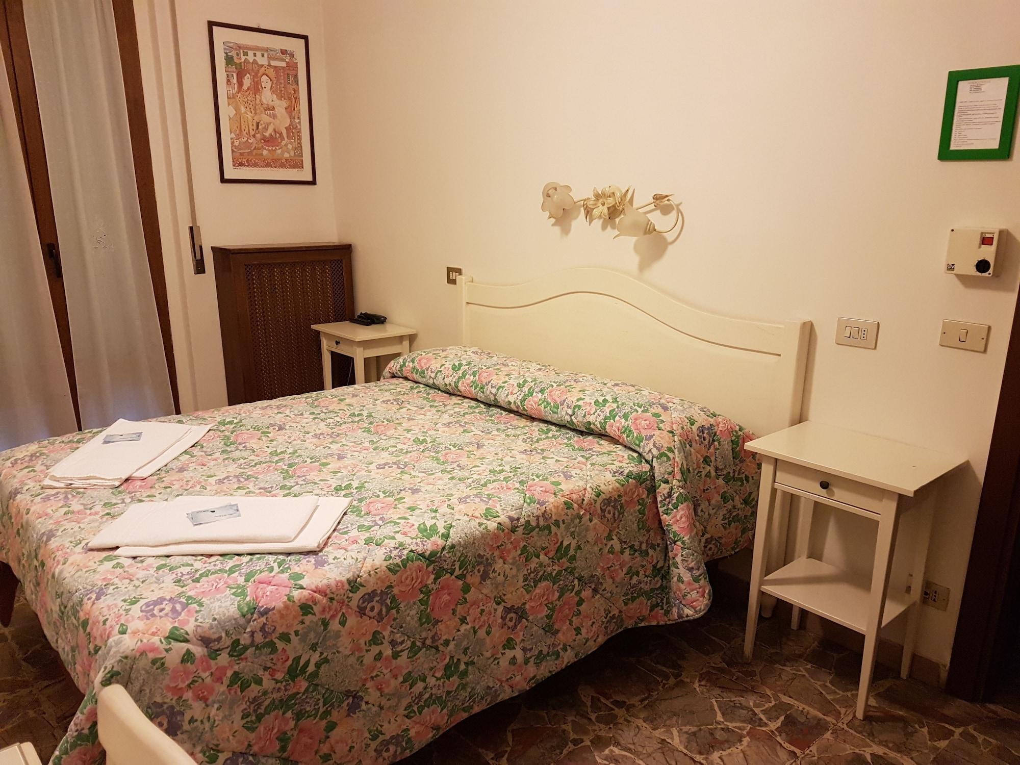 Albergo Sonia Florencie Exteriér fotografie