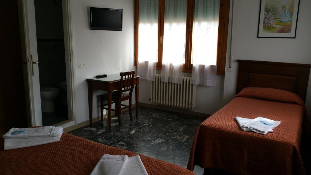 Albergo Sonia Florencie Exteriér fotografie